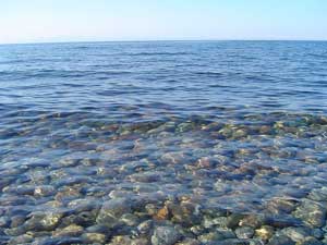 Байкальская вода чрезвычайно прозрачна